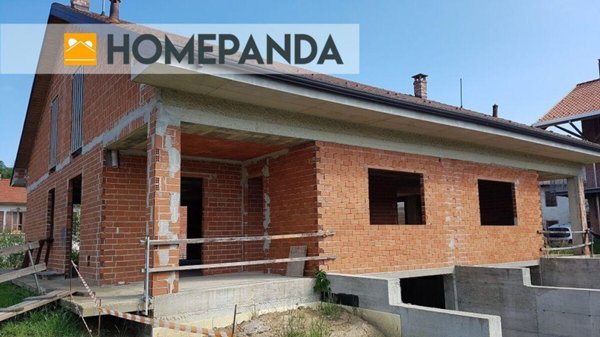 casa indipendente in vendita a Castelnuovo Don Bosco