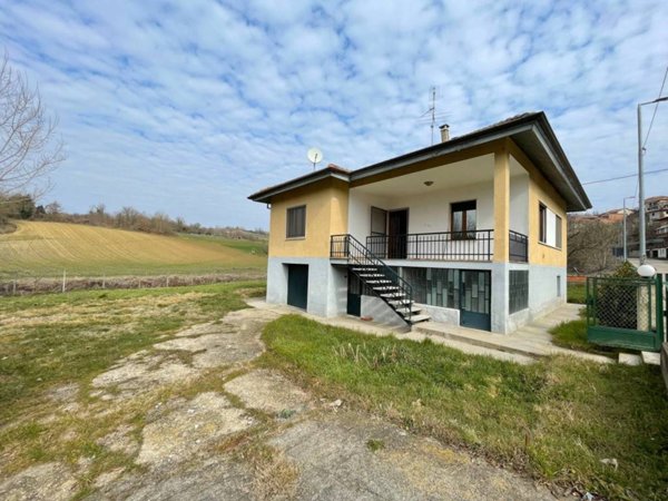 casa indipendente in vendita a Castelnuovo Don Bosco
