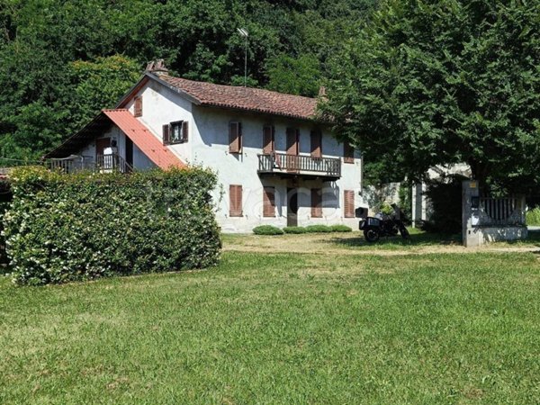 casa indipendente in vendita a Castelnuovo Don Bosco
