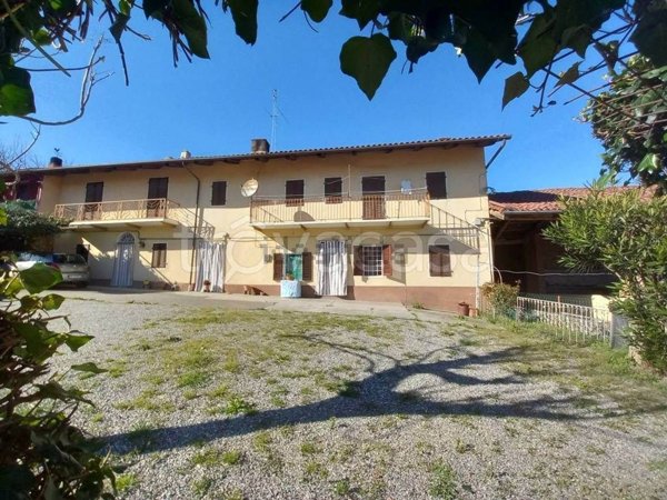 casale in vendita a Castelnuovo Don Bosco