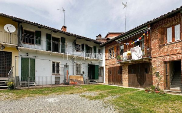 casa indipendente in vendita a Castelnuovo Don Bosco