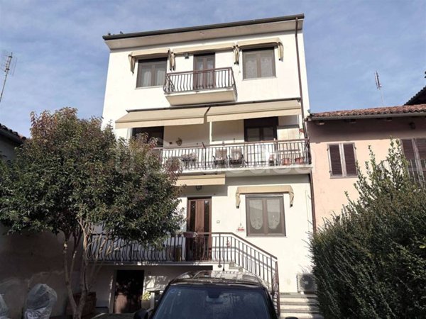 casa semindipendente in vendita a Castelnuovo Don Bosco