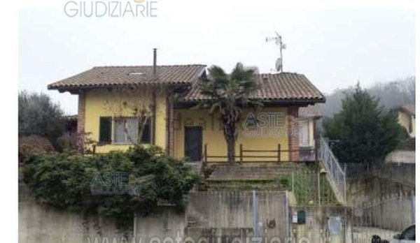 casa indipendente in vendita a Castelnuovo Don Bosco