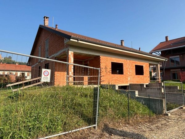 casa indipendente in vendita a Castelnuovo Don Bosco