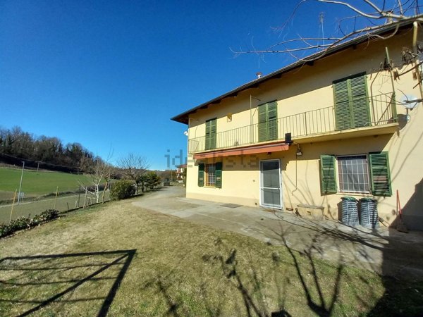 casale in vendita a Castelnuovo Don Bosco