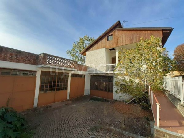 casa indipendente in vendita a Castelnuovo Don Bosco