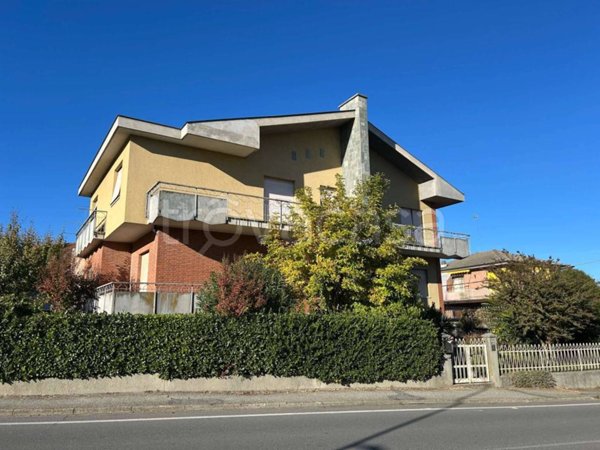 casa indipendente in vendita a Castelnuovo Don Bosco