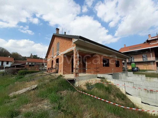 casa indipendente in vendita a Castelnuovo Don Bosco