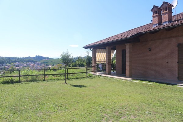 casa indipendente in vendita a Castelnuovo Don Bosco
