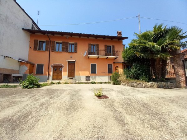casa indipendente in vendita a Castelnuovo Don Bosco in zona Morialdo