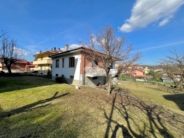 casa indipendente in vendita a Castelnuovo Don Bosco