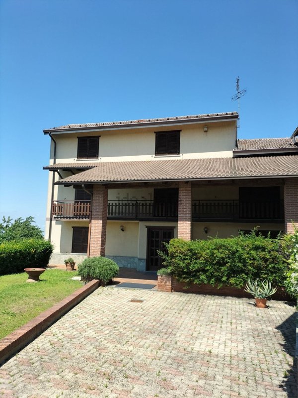 casa indipendente in vendita a Castel Rocchero
