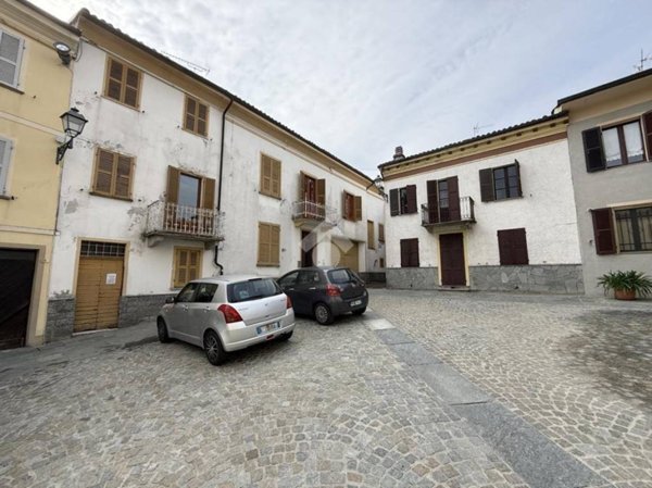 casa semindipendente in vendita a Castel Rocchero
