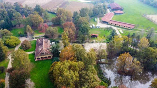 casa indipendente in vendita a Cellarengo