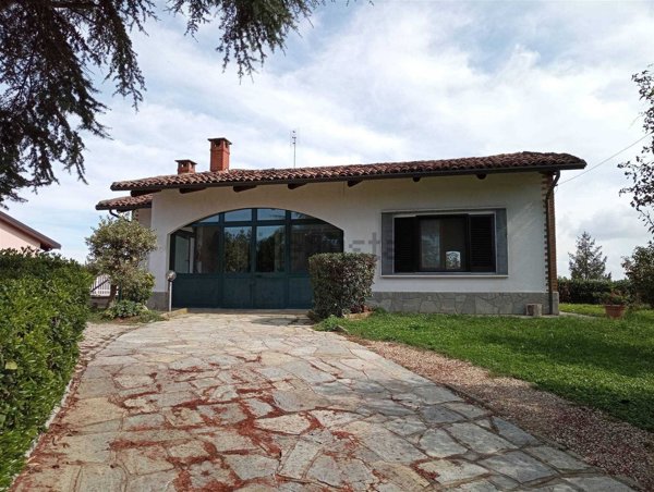 casa indipendente in vendita a Cellarengo