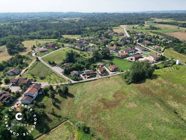terreno agricolo in vendita a Cellarengo
