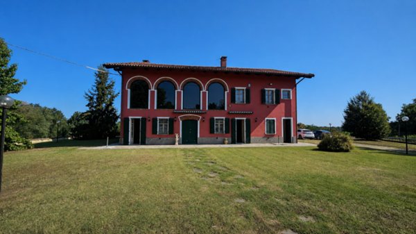 casa indipendente in vendita a Cellarengo