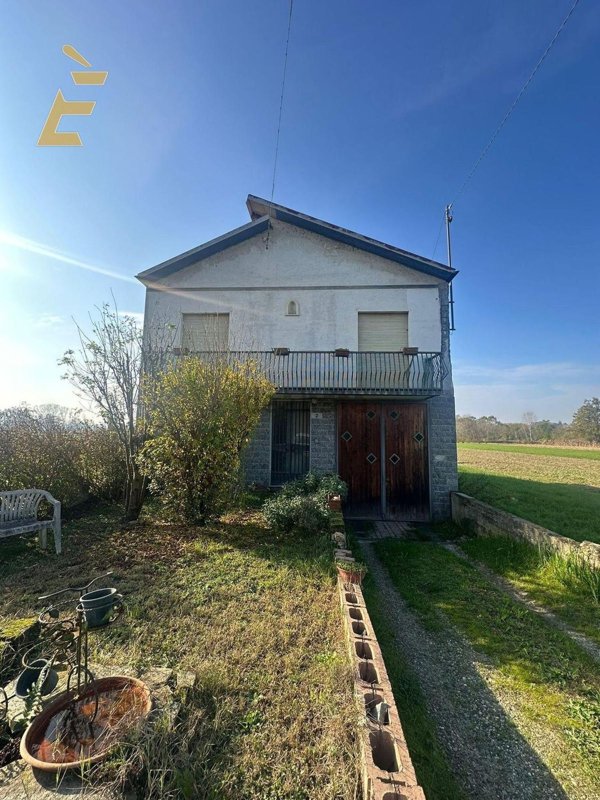 casa indipendente in vendita a Celle Enomondo