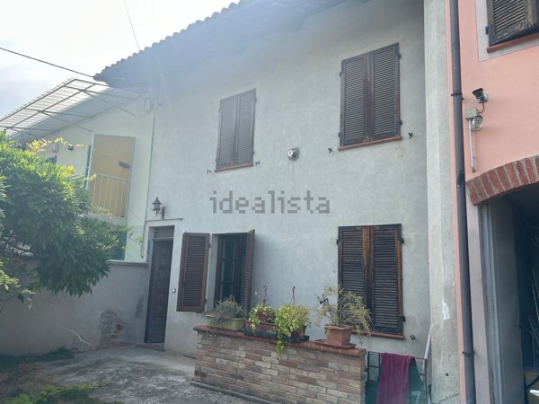 casa indipendente in vendita a Celle Enomondo