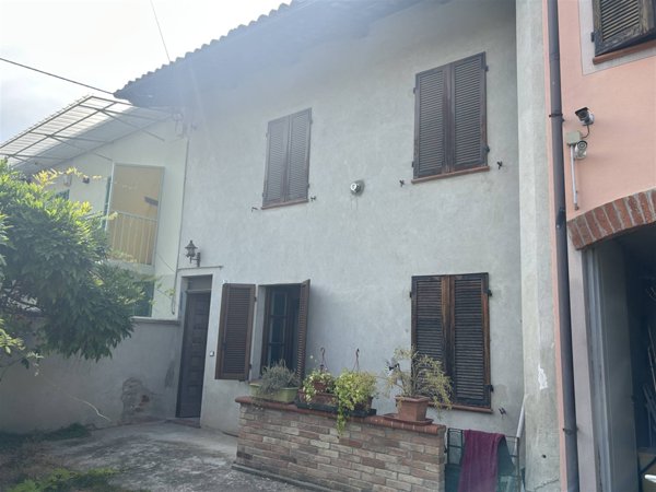 casa indipendente in vendita a Celle Enomondo