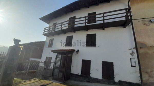 casa indipendente in vendita a Celle Enomondo