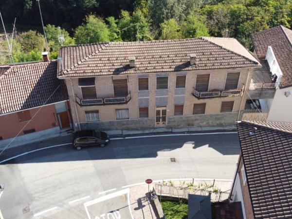 casa indipendente in vendita a Celle Enomondo