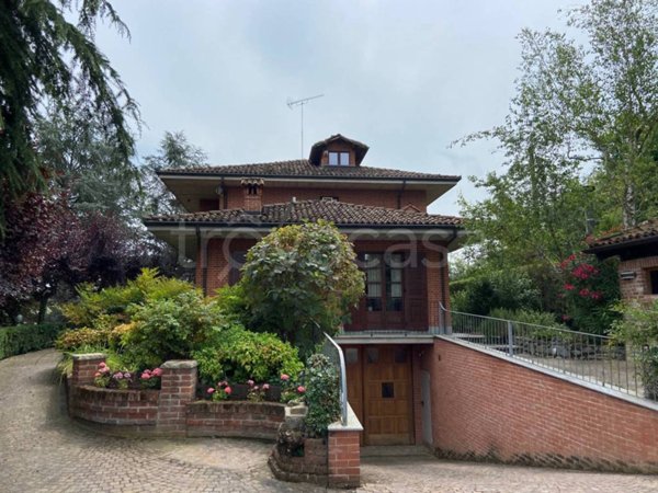 casa indipendente in vendita a Celle Enomondo