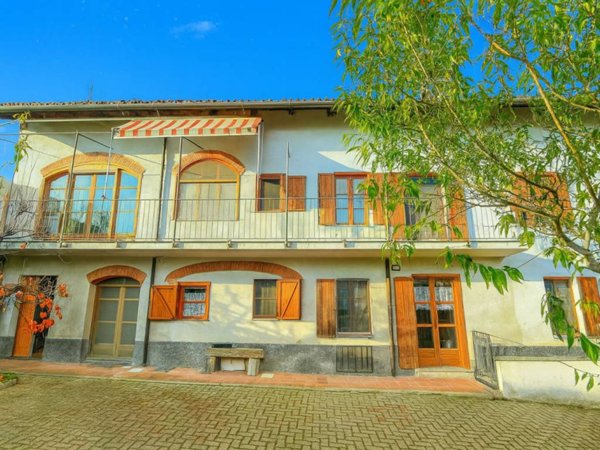 casa indipendente in vendita a Cerreto d'Asti