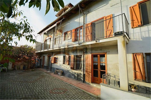 casa indipendente in vendita a Cerreto d'Asti