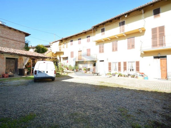 casa indipendente in vendita a Cerreto d'Asti