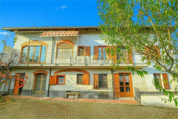 casa indipendente in vendita a Cerreto d'Asti