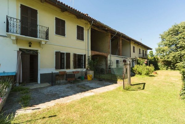 appartamento in vendita a Cerreto d'Asti in zona Monina