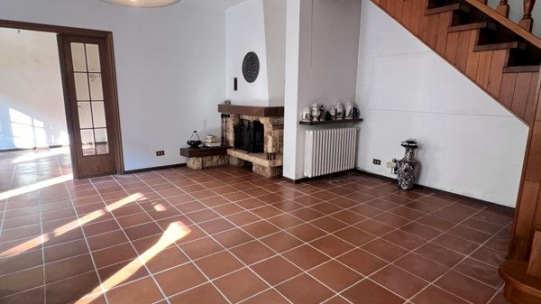 casa indipendente in vendita a Cerro Tanaro