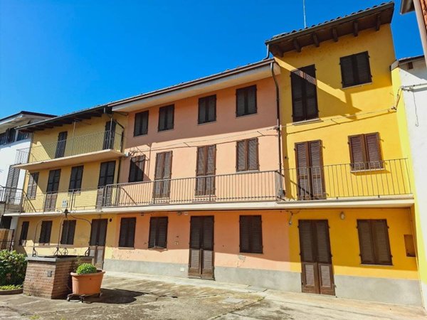 casa indipendente in vendita a Cerro Tanaro