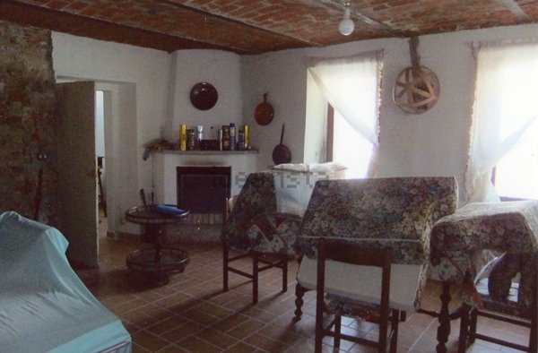 casa indipendente in vendita a Cerro Tanaro