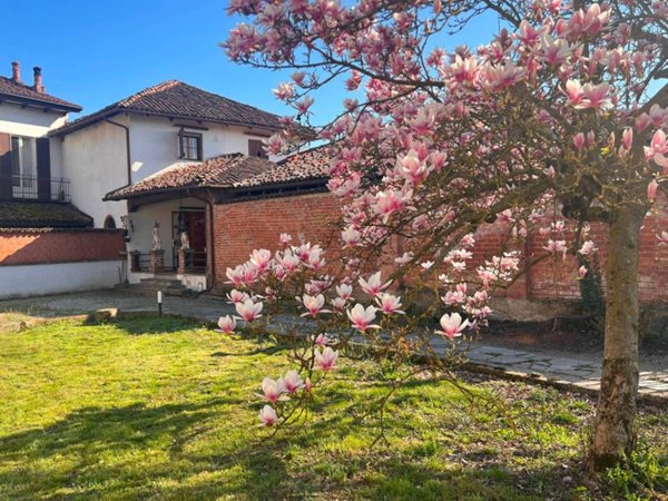 casa indipendente in vendita a Cerro Tanaro