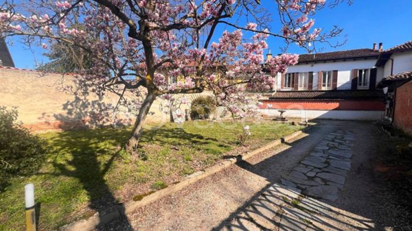 casa indipendente in vendita a Cerro Tanaro