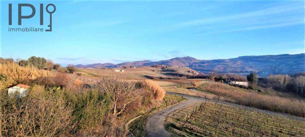 casa indipendente in vendita a Cessole