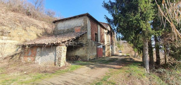 casa semindipendente in vendita a Cessole