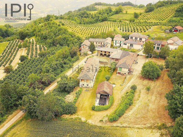 casale in vendita a Cessole