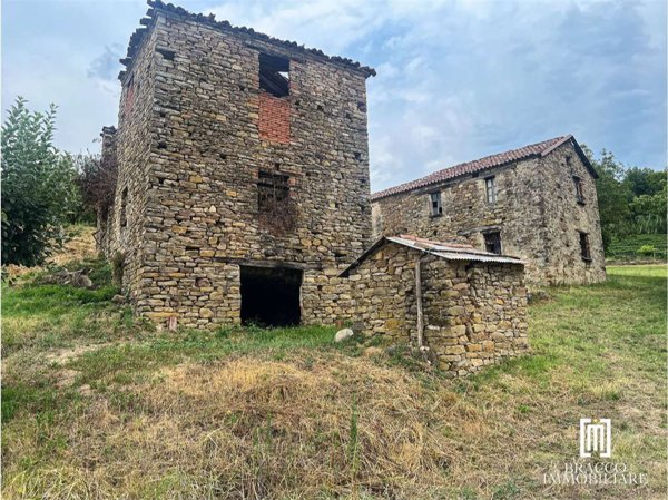 casale in vendita a Cessole