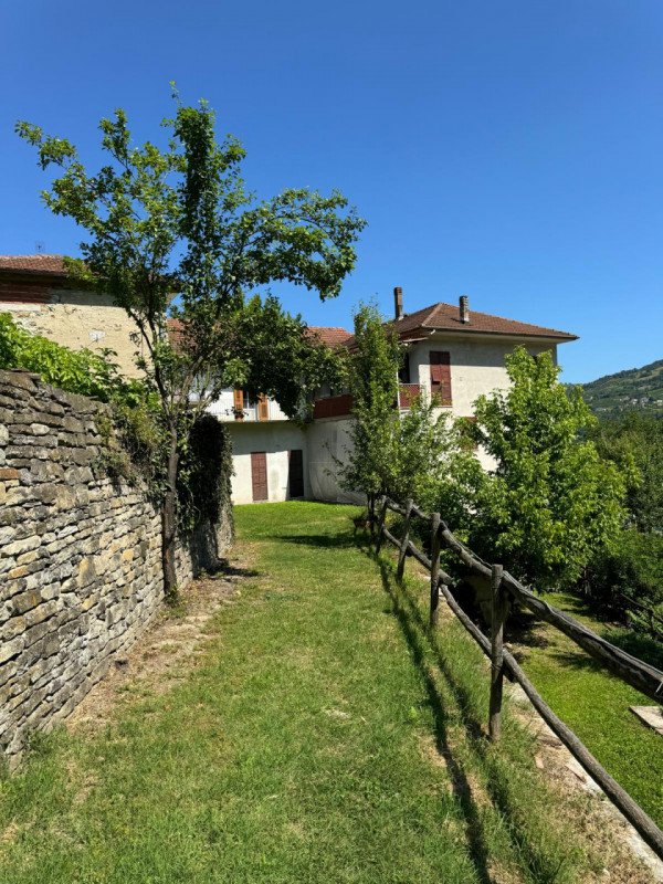 casale in vendita a Cessole