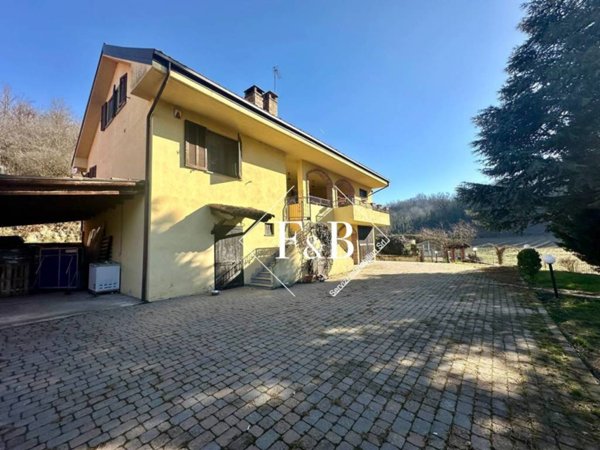 casa indipendente in vendita a Chiusano d'Asti