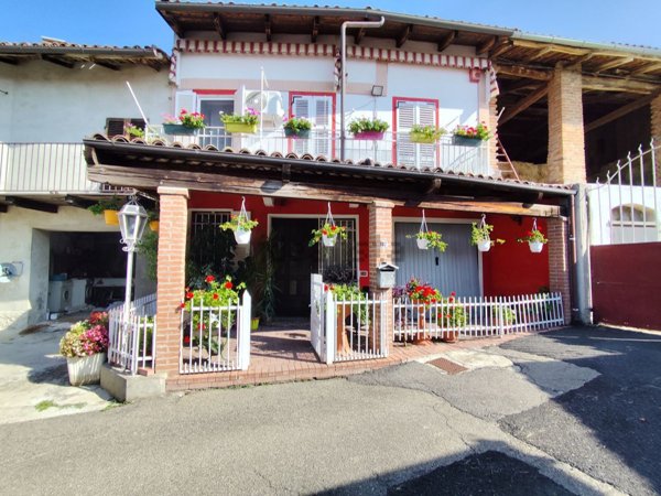 casa indipendente in vendita a Chiusano d'Asti