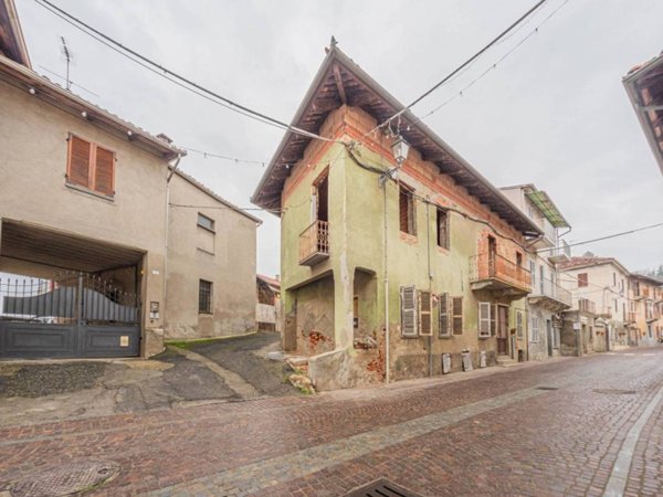 casa indipendente in vendita a Cinaglio