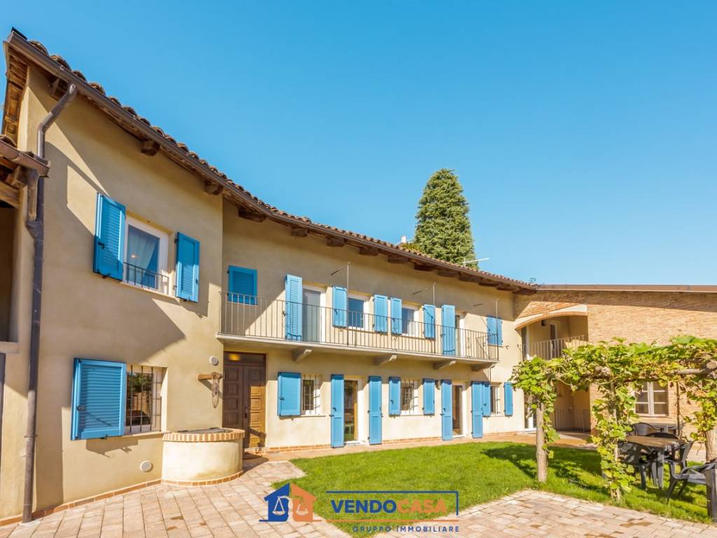 casa indipendente in vendita a Cisterna d'Asti