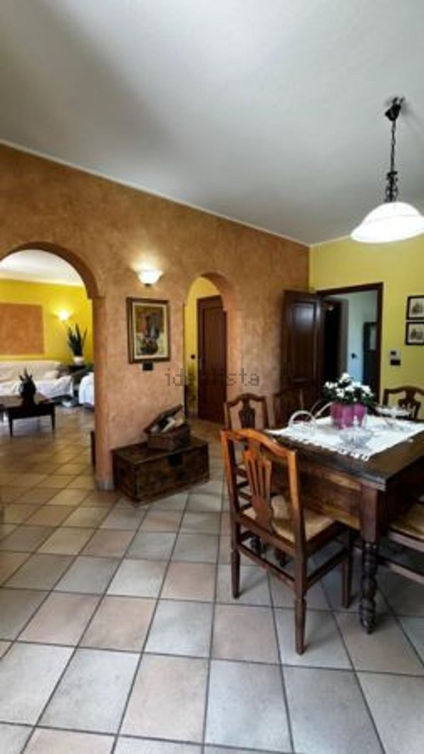 casa indipendente in vendita a Cisterna d'Asti