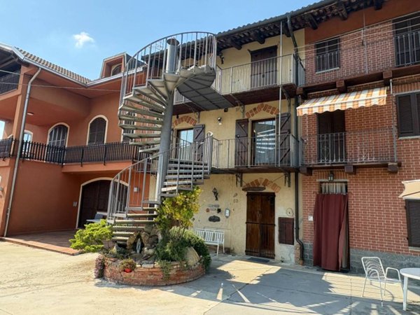 appartamento in vendita a Cisterna d'Asti in zona San Matteo