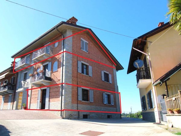 appartamento in vendita a Cisterna d'Asti