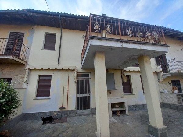 casa indipendente in vendita a Cocconato